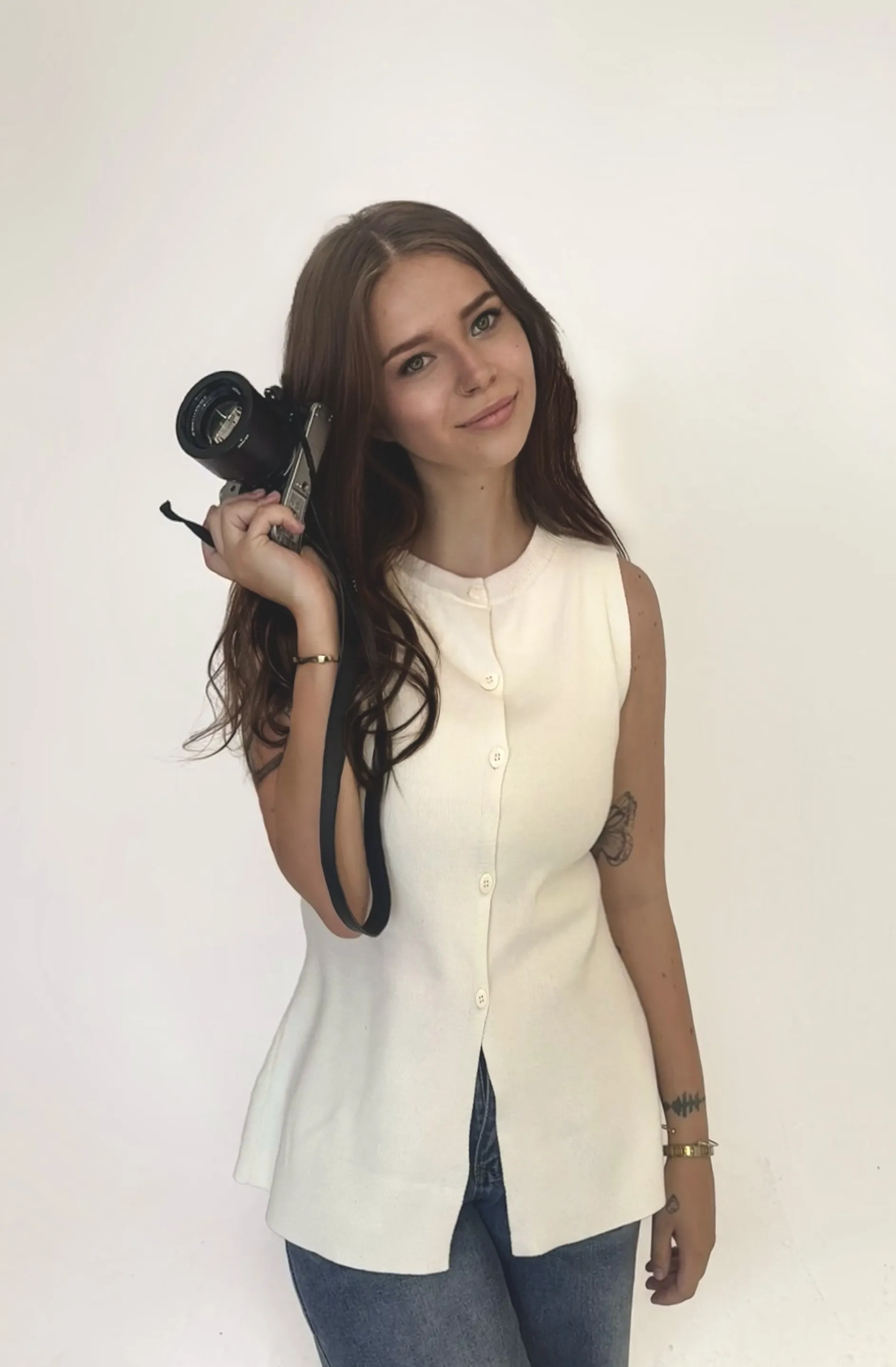 Rhiann — photographer