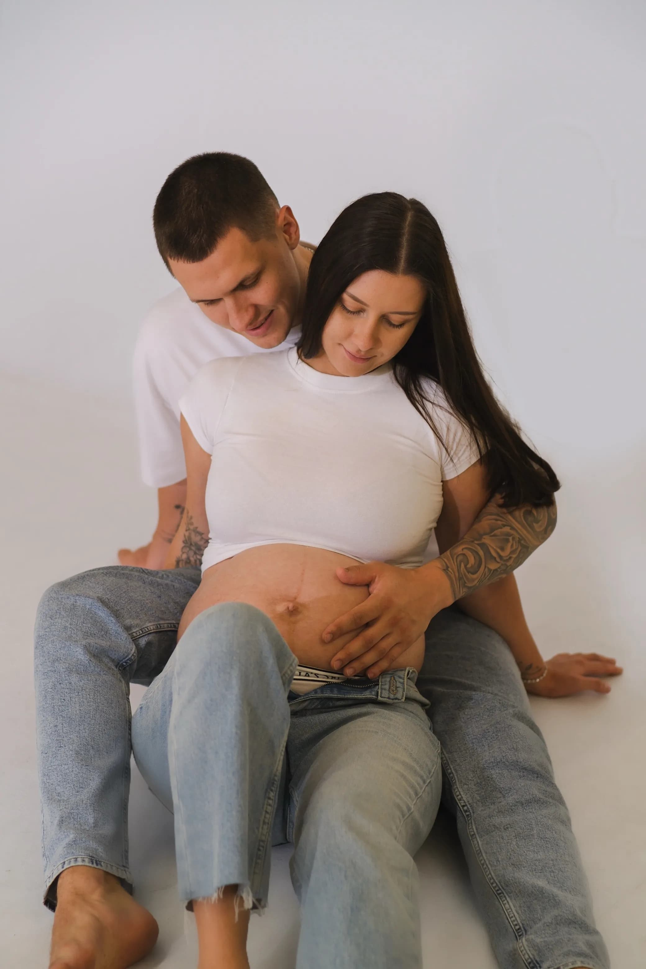 Maternity photography by Rhiann — image 17