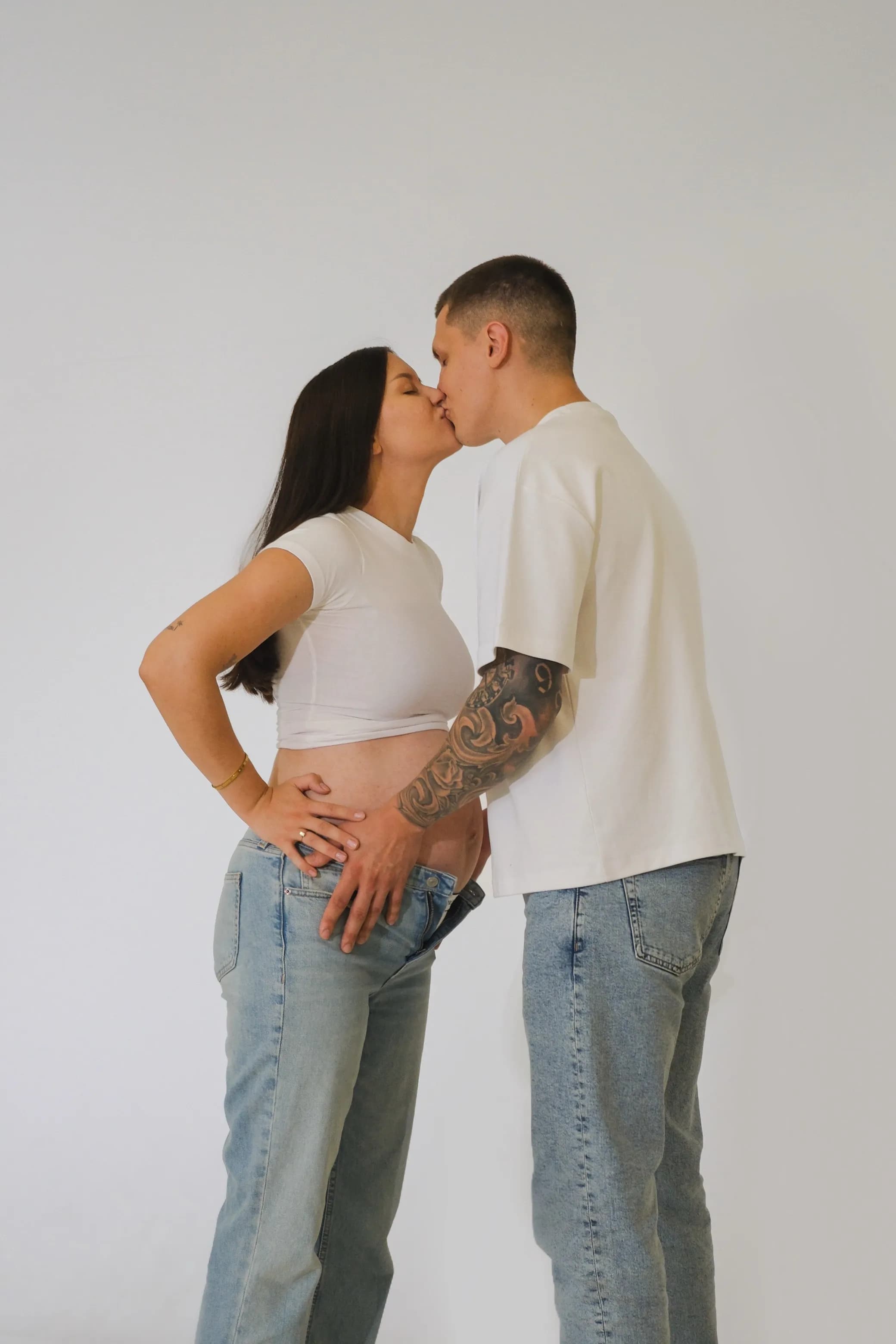 Maternity photography by Rhiann — image 19