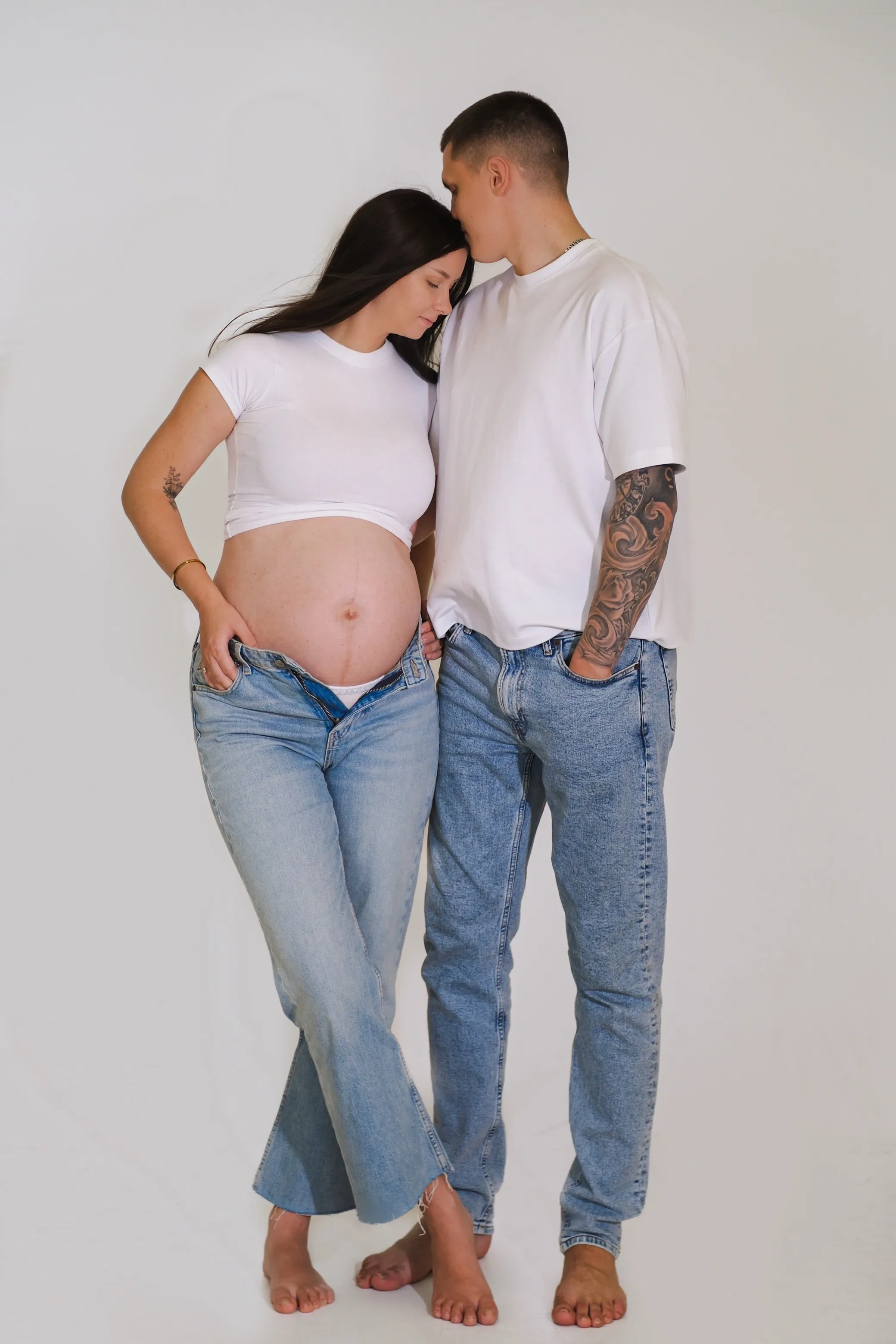 Maternity photography by Rhiann — image 4