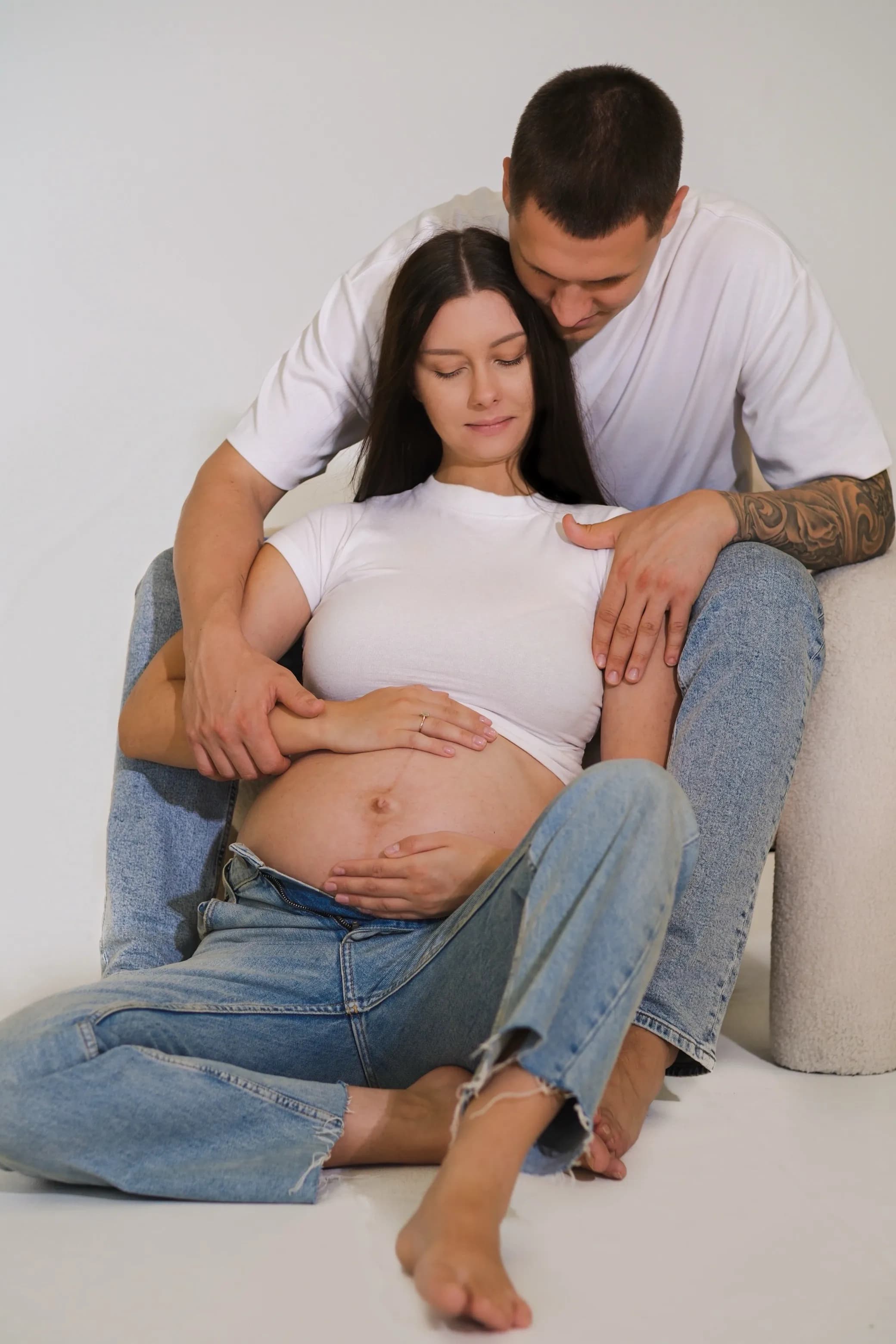 Maternity photography by Rhiann — image 6